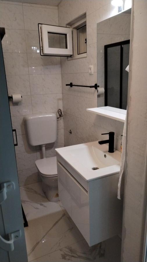 Studio Apartment Bosko Novalja Kültér fotó